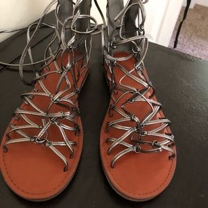 American Eagle Sandals